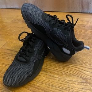 Women's Nike LD Runner SE, Size US 8, Black/Wolf Grey